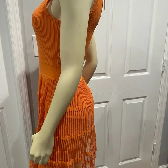 Milly  coral Sleeveless Knit Dress/ The size is medium but may fit size small. - Picture 6 of 14